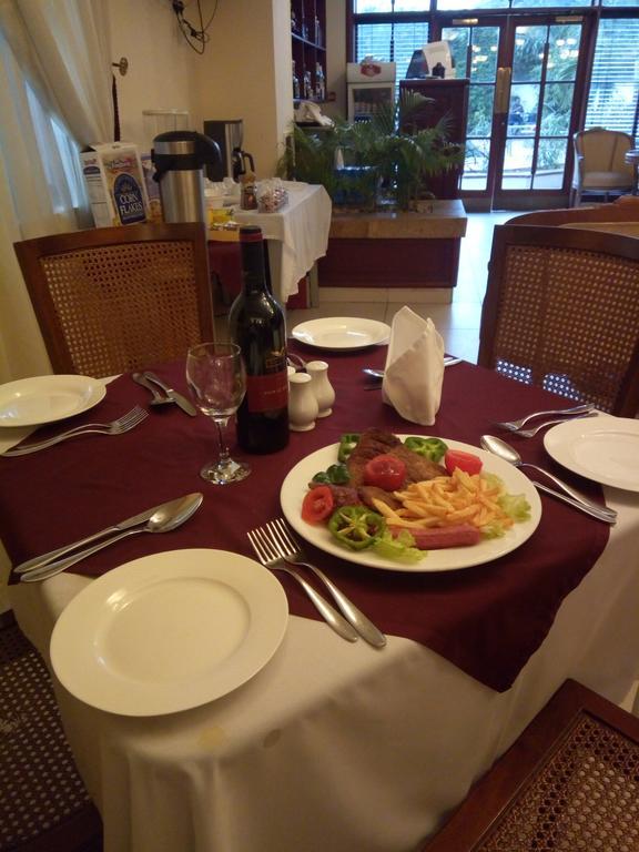 Three Arms Hotel Лагос Экстерьер фото