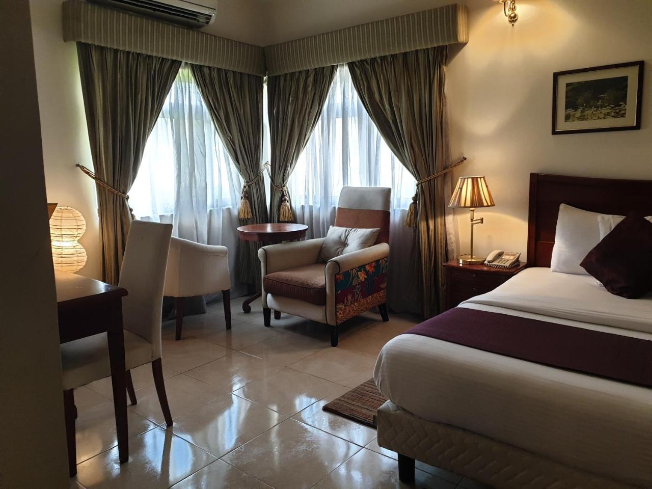 Three Arms Hotel Лагос Экстерьер фото